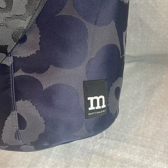 Marimekko Unikko All Day Bucket Bag Navy Blue - Picture 3 of 12